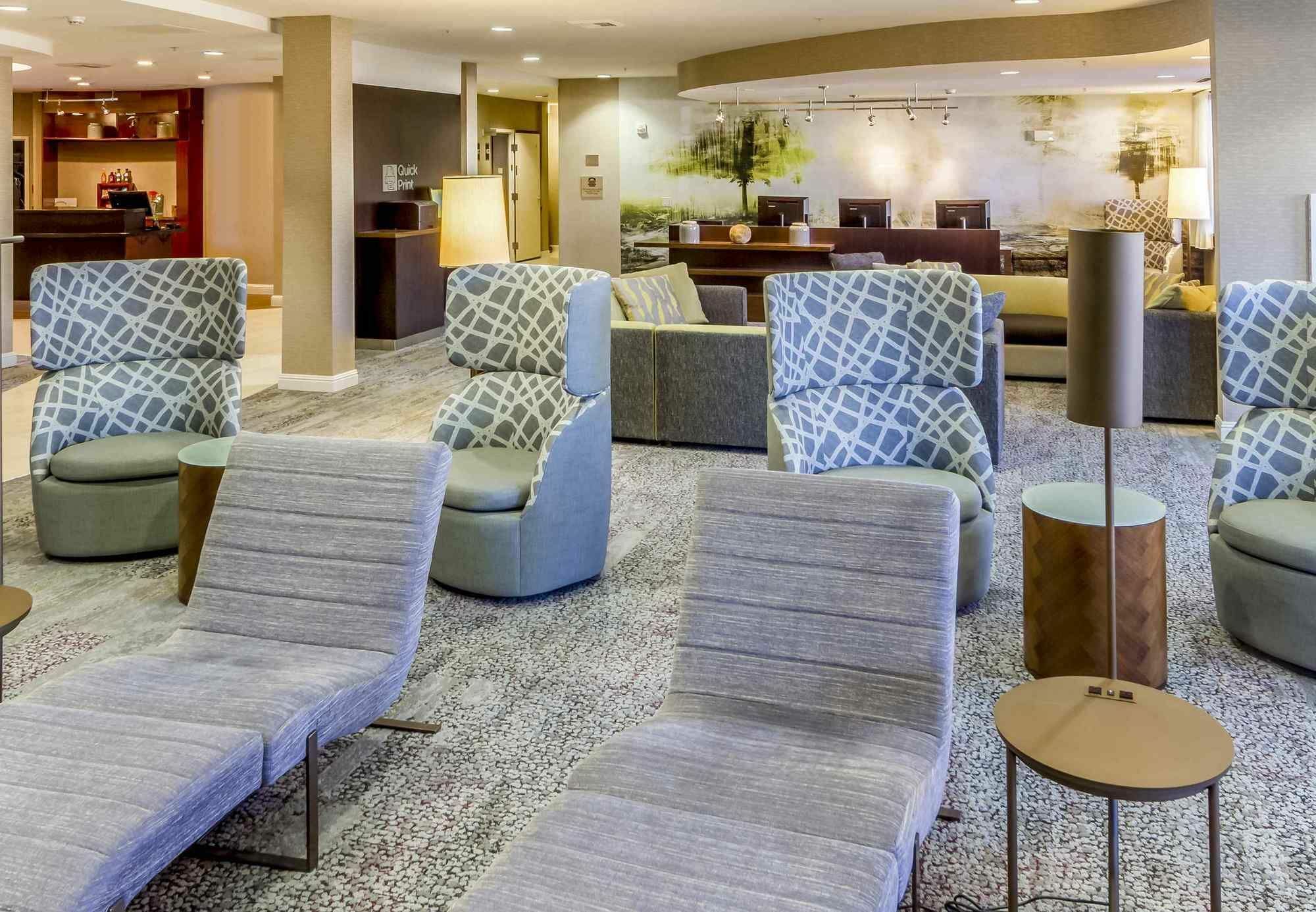 Courtyard By Marriott Roseville Galleria Mall/Creekside Ridge Drive Exterior foto